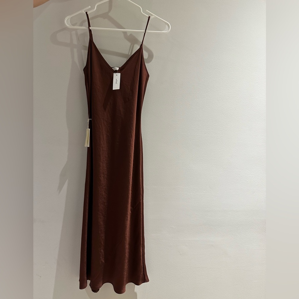 Aritzia ONLY SLIP dress in colour RUSTIQUE